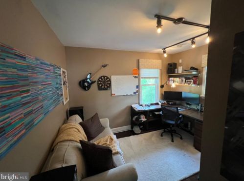 21 Franklin Ave, Camden NJ 08108-1117 exterior