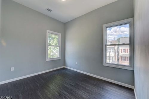 23 Barbour St, Paterson NJ 07508-1230 exterior