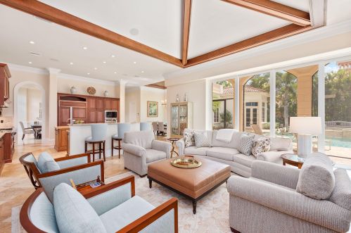 3855 Isla Del Sol Way, Naples FL  34114-9484 exterior