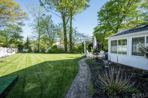 55 Connor Ave, Metuchen NJ exterior