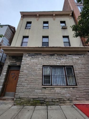 1205 New York Ave, Union City NJ 07087-4617 exterior