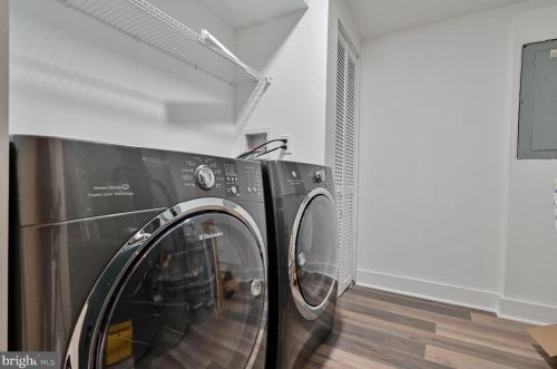 465 Bailey St, Pilesgrove NJ  08098-1014 exterior