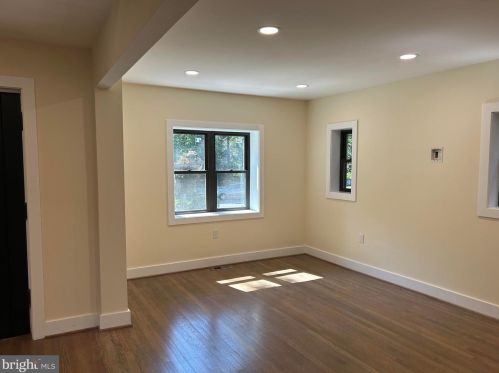 6005 Utah Ave, Washington DC 20015-1230 exterior