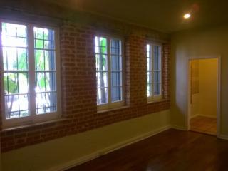 435 Alexandria Ave, Los Angeles CA  90004-3340 exterior