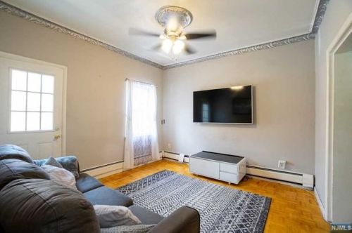 703 28 St, Union City NJ 07087-2305 exterior