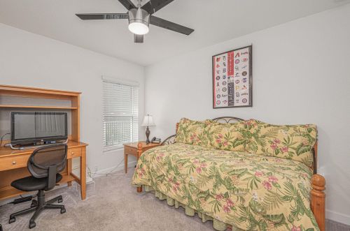 901 Bent Creek Dr, Fort Pierce FL  34947-1331 exterior