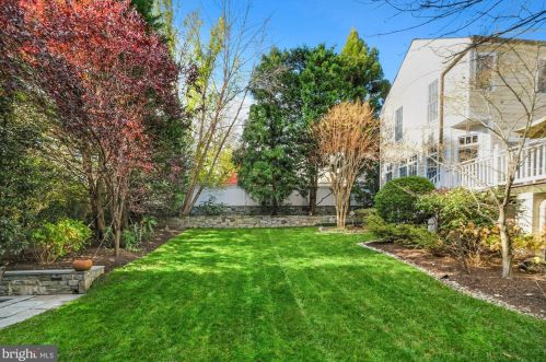 4914 Upton St, Washington DC 20016-2350 exterior