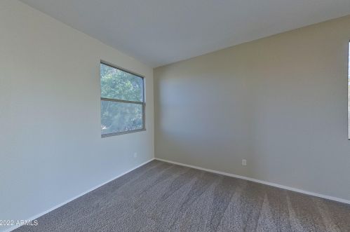 2602 Cavalry Dr, Phoenix AZ 85086-6616 exterior