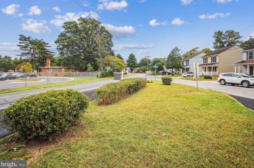 107 5th Ave, Glen Burnie MD 21061-3607 exterior