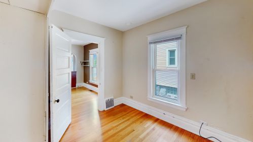 1405 Burdick St, Kalamazoo MI  49001-2701 exterior