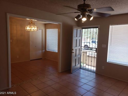 2302 Bloomfield Rd, Phoenix AZ  85029-2705 exterior