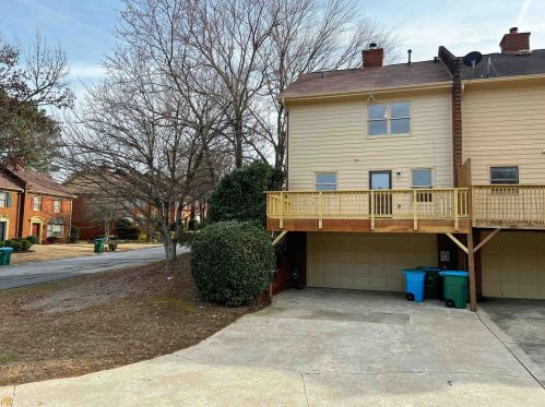 6131 Winfield Ct, Tucker GA  30084-1831 exterior