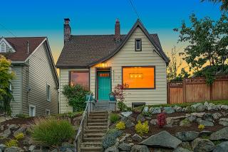 8237 16th Ave, Seattle, WA 98115-4367