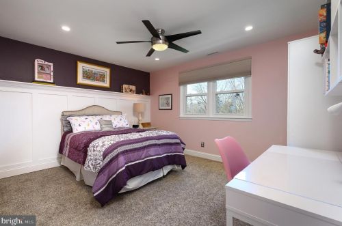 747 Bobwhite Ln, Huntingdon Valley PA 19006-2117 exterior