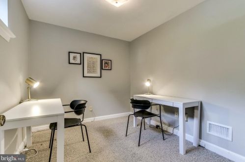 3309 Old Dominion Blvd, Alexandria VA 22305-1319 exterior