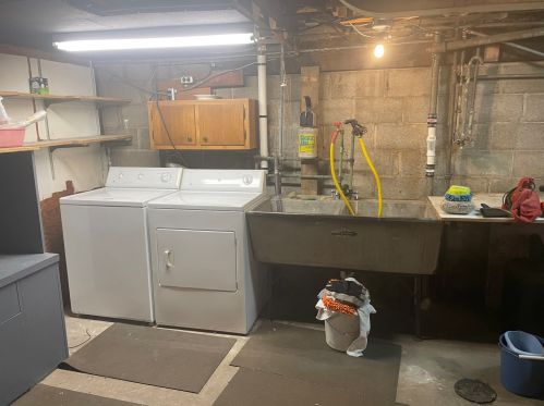 3727 Un Ave, Chicago IL 60609-1649 exterior