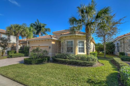 9955 Torriente Ln, Fort Pierce FL  34986-2821 exterior