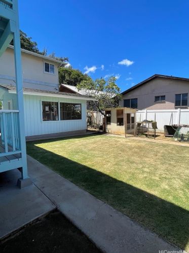 1575 Kilohana St, Honolulu HI 96819-3713 exterior