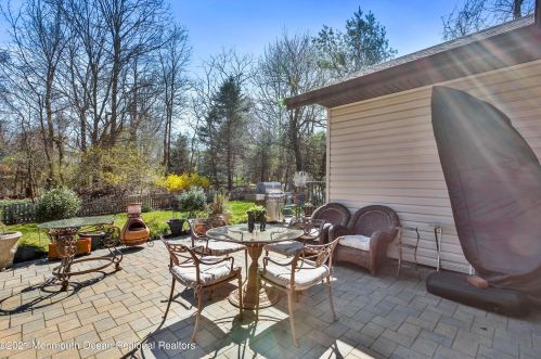 26 Iler Dr, Middletown NJ 07748-3322 exterior