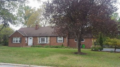 1722 Sherwood Blvd, Cleveland, OH 44117-1944