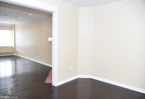 4027 Castor Ave, Philadelphia PA  19124-5337 exterior