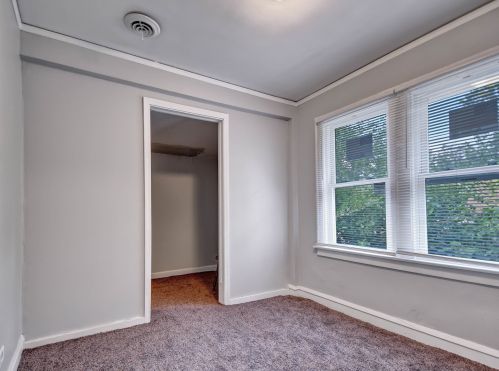 3245 64 Pl, Chicago IL 60638-5418 exterior