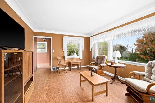 240 Anoka St, Duluth MN 55803-1920 exterior