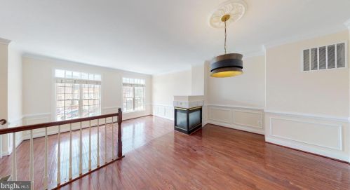 5450 Edsall Ridge Pl, Alexandria VA  22312-2673 exterior