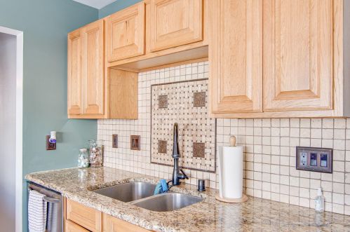 5446 Stack Dr, Milwaukee WI 53219-3137 exterior