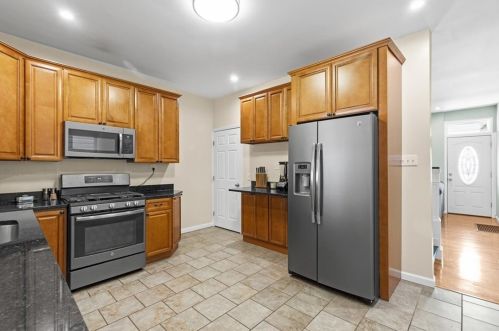 5603 Mccandless Ave, Pittsburgh PA 15201-2229 exterior