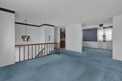 109 Darnley Dr, Moon Twp, PA 15108-9753