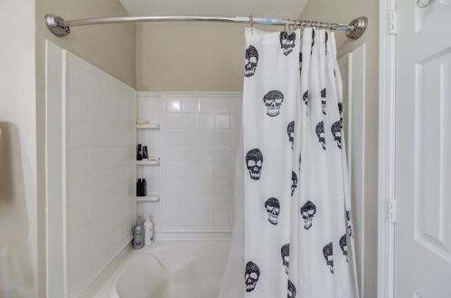 2495 Ivey Crest Cir, Tucker GA  30084-3762 exterior