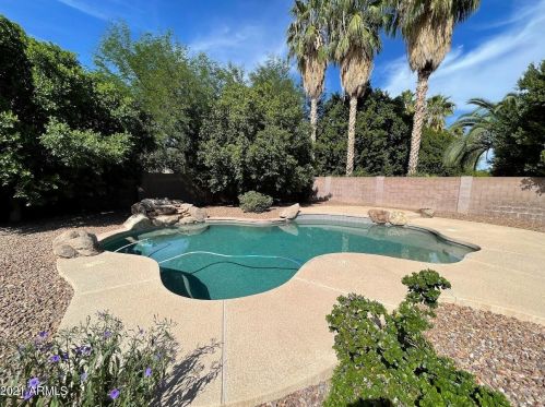 380 Benson Ln, Chandler AZ  85224-4116 exterior