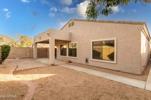 7020 30 St, Phoenix AZ 85042-6010 exterior