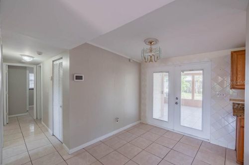 6803 Larmon St, Tampa FL  33634-5019 exterior