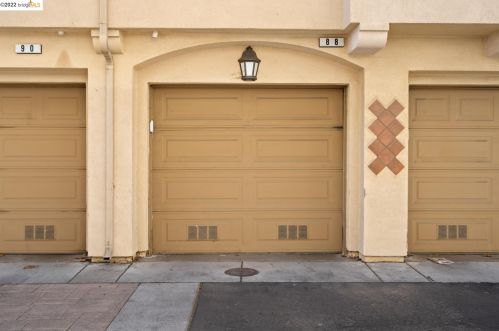 88 Parc Pl Dr, Milpitas CA 95035-3848 exterior