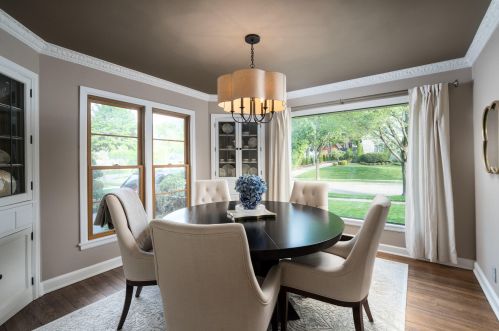 8524 Ravenswood Cir, Milwaukee, WI 53226-4656