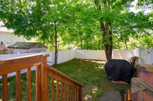 13 Beckside Rd, Providence RI 02911-1010 exterior