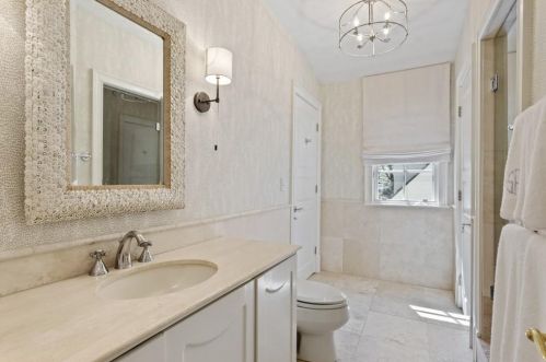 1165 Conway Dr, Atlanta GA 30327-3535 exterior