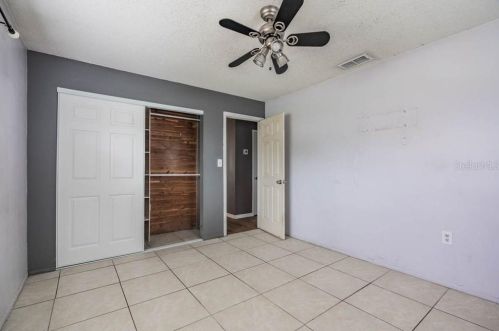 9737 Morehead Ln, Port Richey FL  34668-4233 exterior