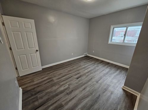 835 Heberton St, Pittsburgh PA  15206-2227 exterior