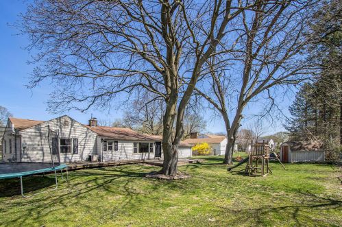 1914 Dorchester Ave, Kalamazoo MI  49001-5217 exterior