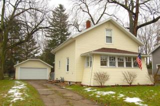 513 14th St, Niles MI  49120-2003 exterior