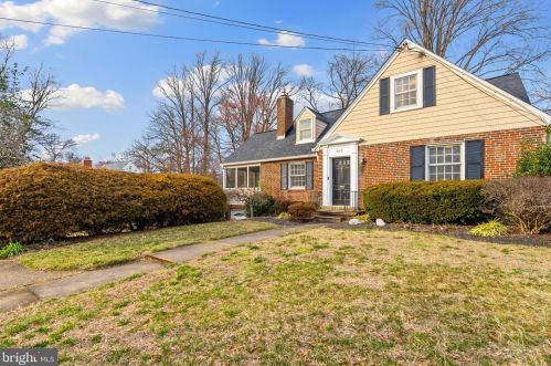 507 Forest Glen Rd, Silver Spring, MD 20901-2206