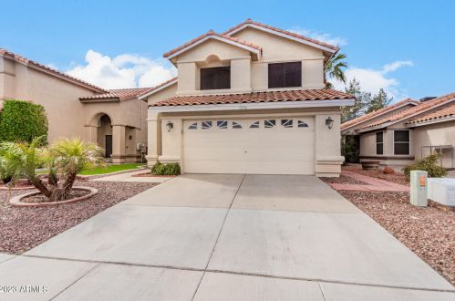 1036 Blackstone Dr, Chandler AZ  85224-3954 exterior