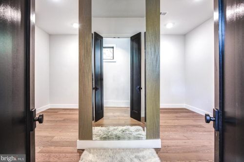 6160 Hardy Dr, Mc Lean VA 22101-3112 exterior