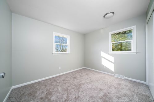 133 Espanola Ave, Kalamazoo MI  49004-1101 exterior