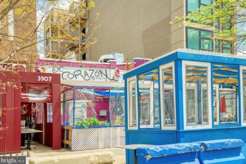 502 Randolph St, Washington DC  20011-5906 exterior