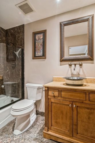 4541 Hermitage Ave, Chicago IL 60609-3811 exterior