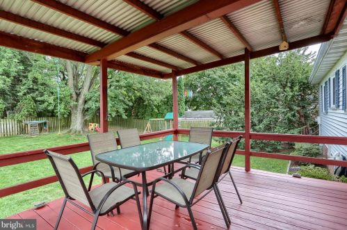 2861 Southwick Dr, Lancaster PA 17601-3547 exterior